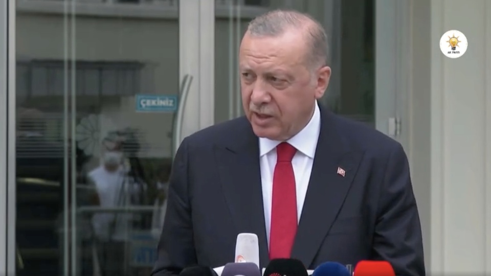 Cumhurbaşkanı Erdoğan: Yangın mahaline görevli olmayan alınmayacak