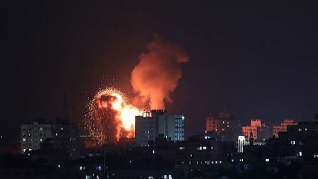 İsrail'den Gazze'ye hava saldırısı