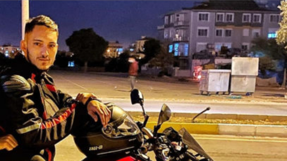 'Katilim' dediği motosikleti canından etti