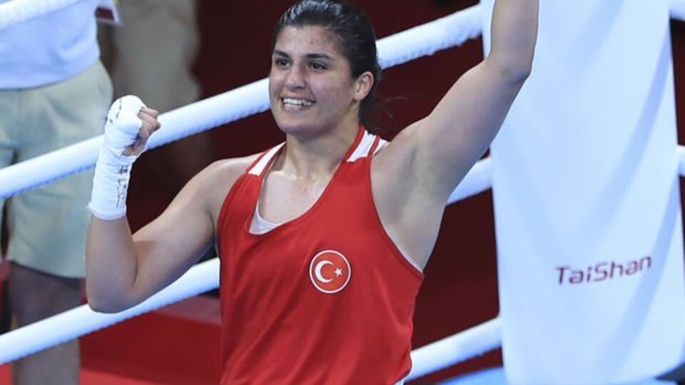 Olimpiyat şampiyonu Busenaz Sürmeneli kimdir?