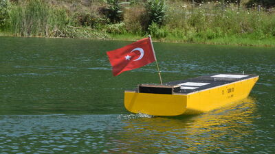 Otonom gemi suya indi