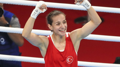 Buse Naz Çakıroğlu'ndan gümüş madalya