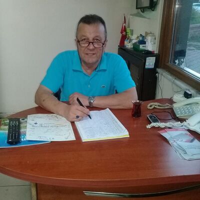 Parkta dehşet! Kavgayı izliyordu!