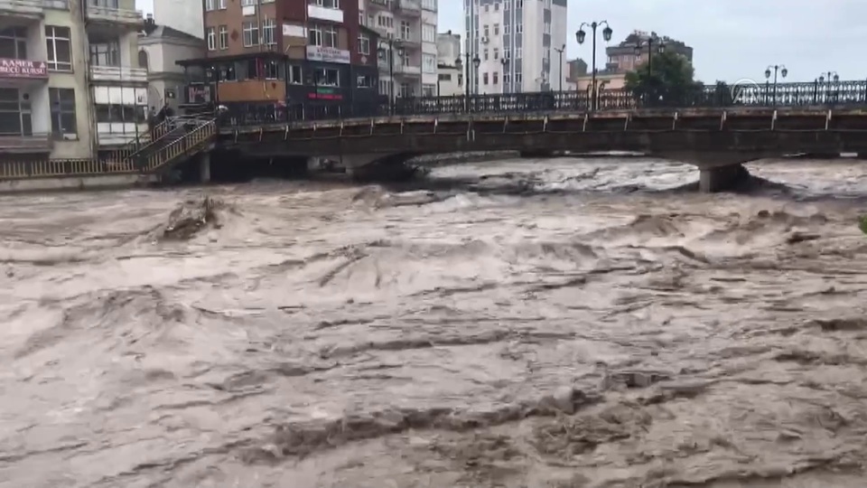 Samsun'da taşkına karşı önlem!