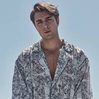 Ünlü oyuncu İspanyolca öğreniyor