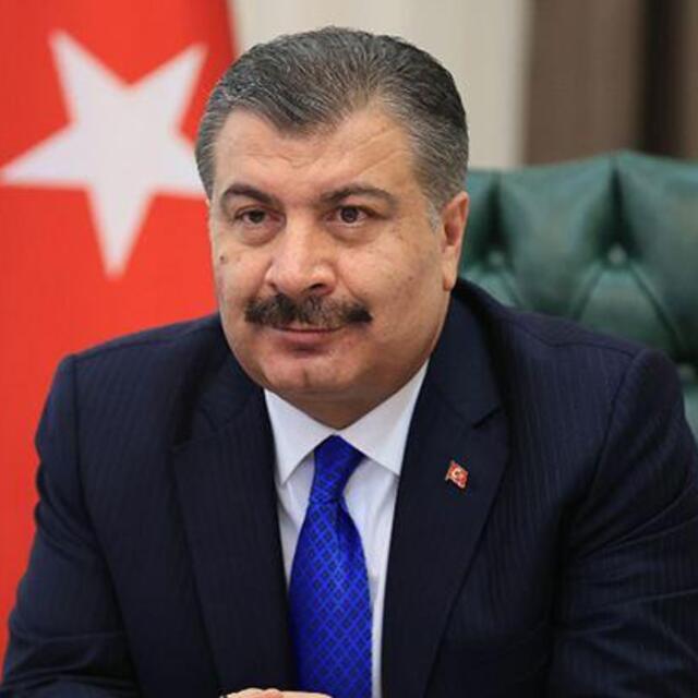Bakan Koca: Bugün de az değiliz!