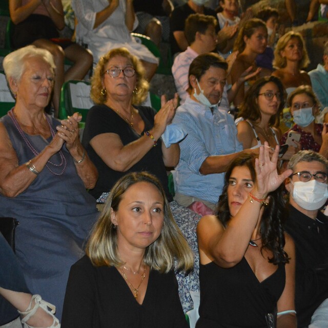 'Destek olmaya çalışıyoruz'