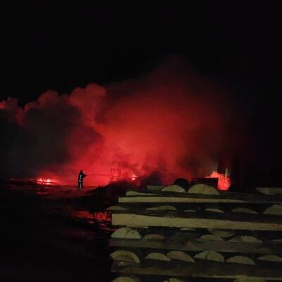 Palet fabrikasında yangın!
