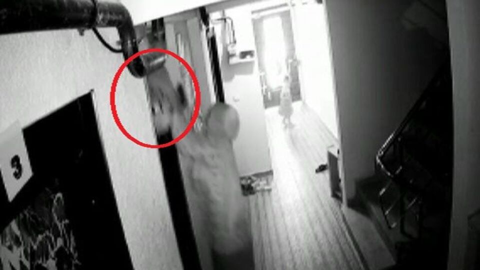 Asansör faciası! 2 aylık bebeğin feci sonu