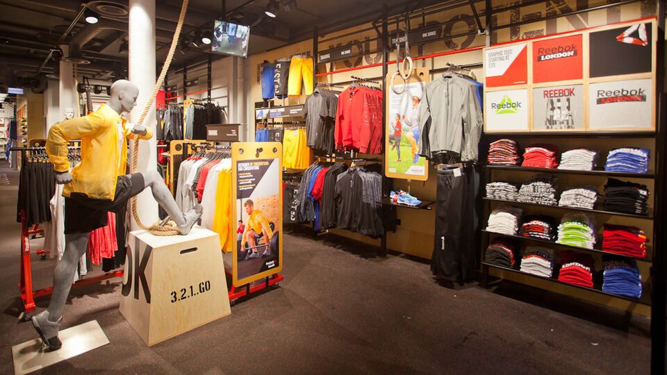 ABD'li spor giyim devi satıldı