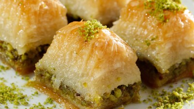 Baklava yiyordu sonrası korkunç!
