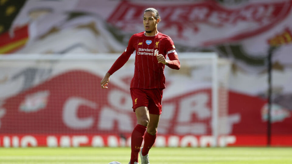 Van Dijk imzayı attı!