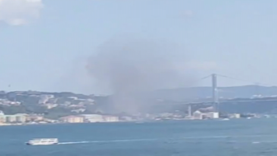 Ortaköy'de otel inşaatında yangın çıktı!