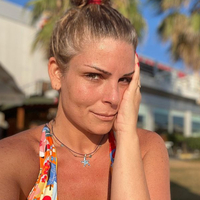 Sıfır makyaj Pelin!