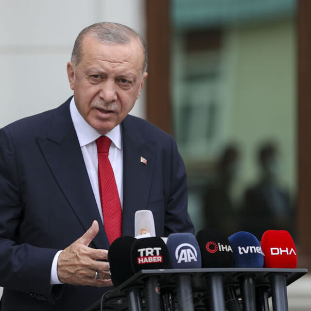 Cumhurbaşkanı Erdoğan: Türkiye'de bir yalan terörü estiriliyor