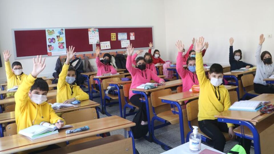 Yüz yüze eğitim için aşı gerekliliği