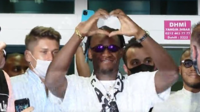 Batshuayi İstanbul'da!