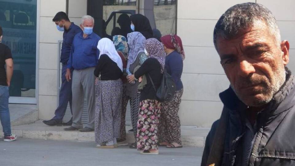 Yakalamaya çalıştığı boğa öldürdü