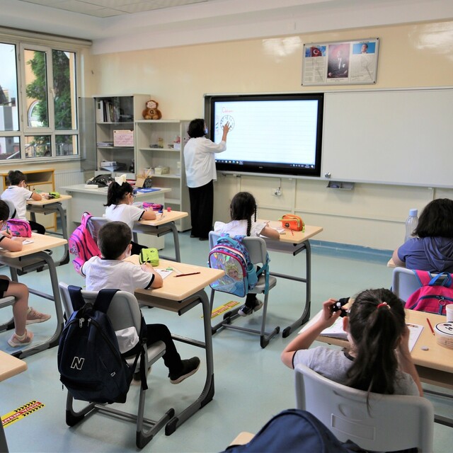 Okulların açılmasına sayılı günler kala kritik açıklama!