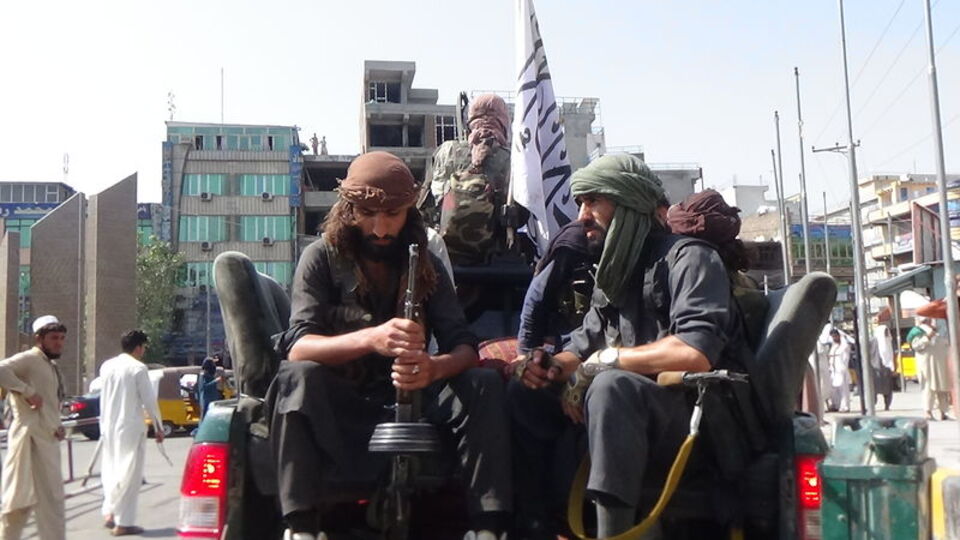 Taliban Sözcüsü, Kabil'de basına konuştu