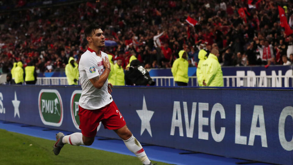 Kaan Ayhan'da sıcak gelişme!