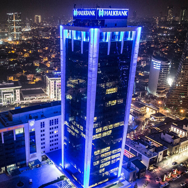 'Üreten Kadınlar'a 4 milyar TL'lik kredi