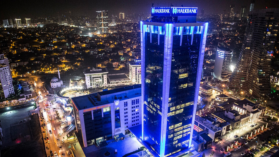 'Üreten Kadınlar'a 4 milyar TL'lik kredi