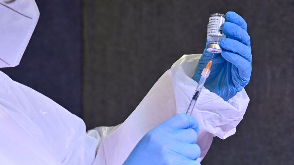 Bilim Kurulu Üyesinden kritik 3. doz açıklaması