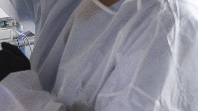 Covid-19 şüphesiyle acil servise başvuran gençlerin sayısı artıyor