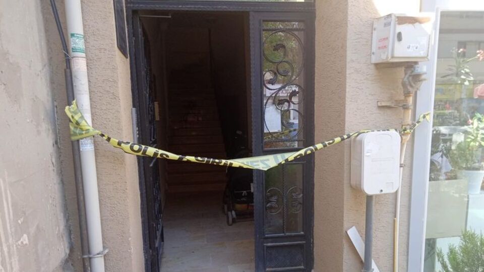 Komşusunu pompalı tüfekle öldürdü