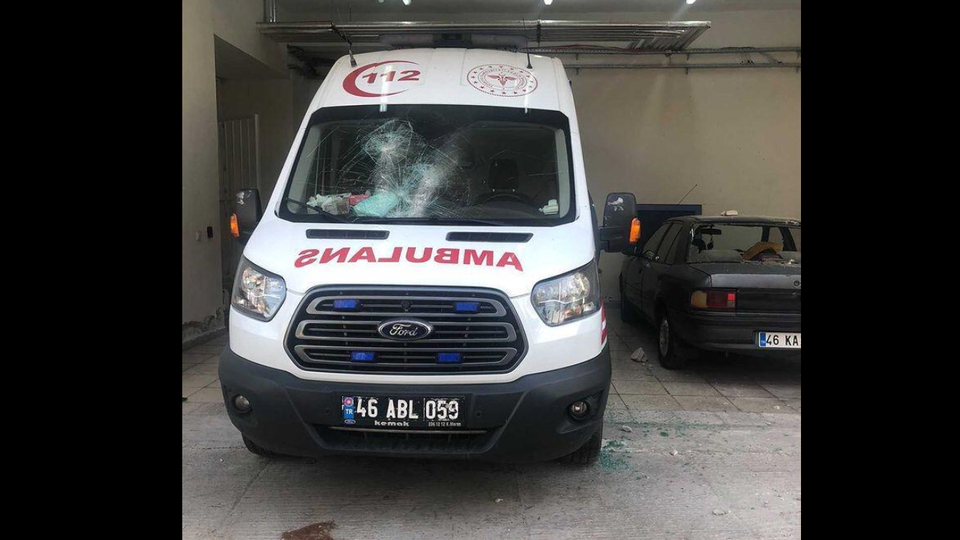 Diş ağrısına ambulans gelmeyince dehşet saçtı!