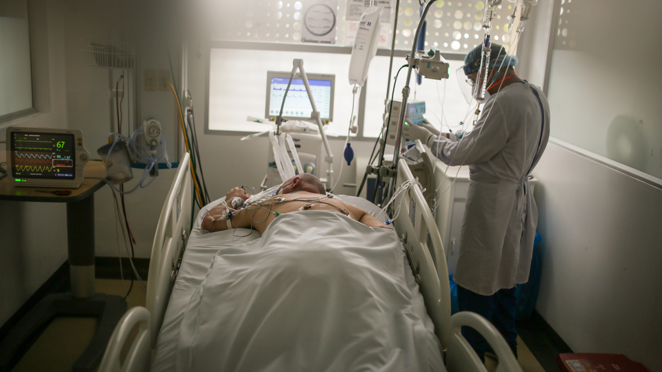 Bilim Kurulu Üyesi Yavuz ateş püskürdü: Şarlatanlar