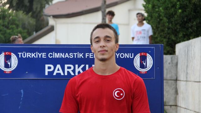 Parkur Dünya Kupası'nda derece hedefliyor