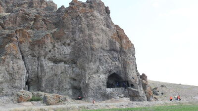 Ferhat ve Şirin efsanesinin geçtiğine inanılan yer!