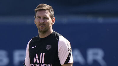 Messi formaları 1 milyon sattı!