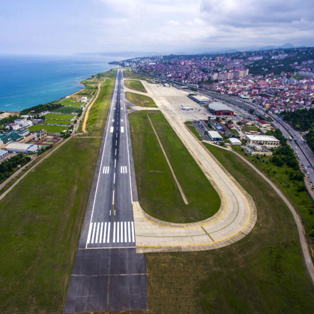 Trabzon Havalimanı'nda uçuşlar 3 saat sonra normale döndü