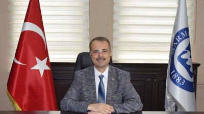 Marmara'nın yeni rektörü Prof. Dr. Mustafa Kurt