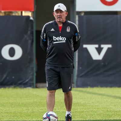 Yeni transferler oynayacak mı?