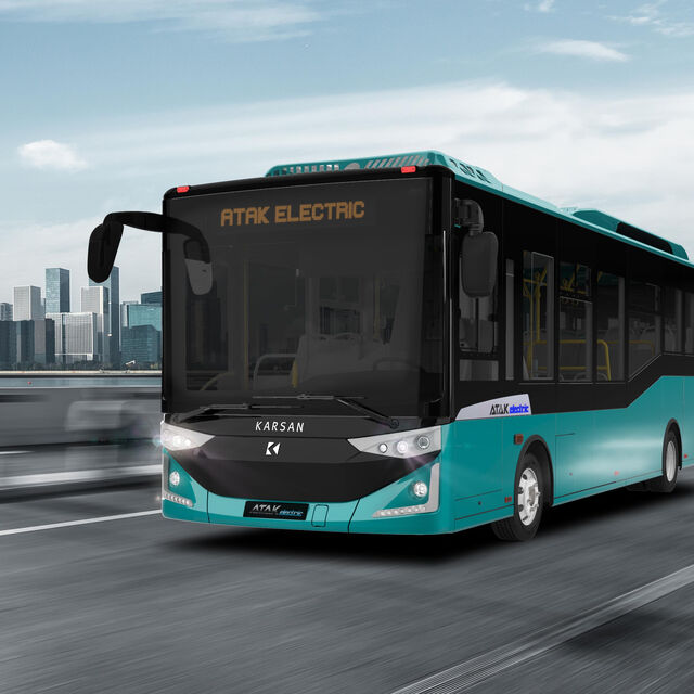 Barselona'dan Madrid'e elektrikle gitti