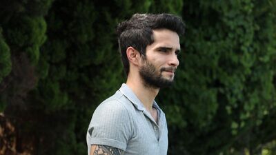 'Gökhan Gönül'ün kardeşiyim' dedi! Yetiştirme yurduna bırakılmış