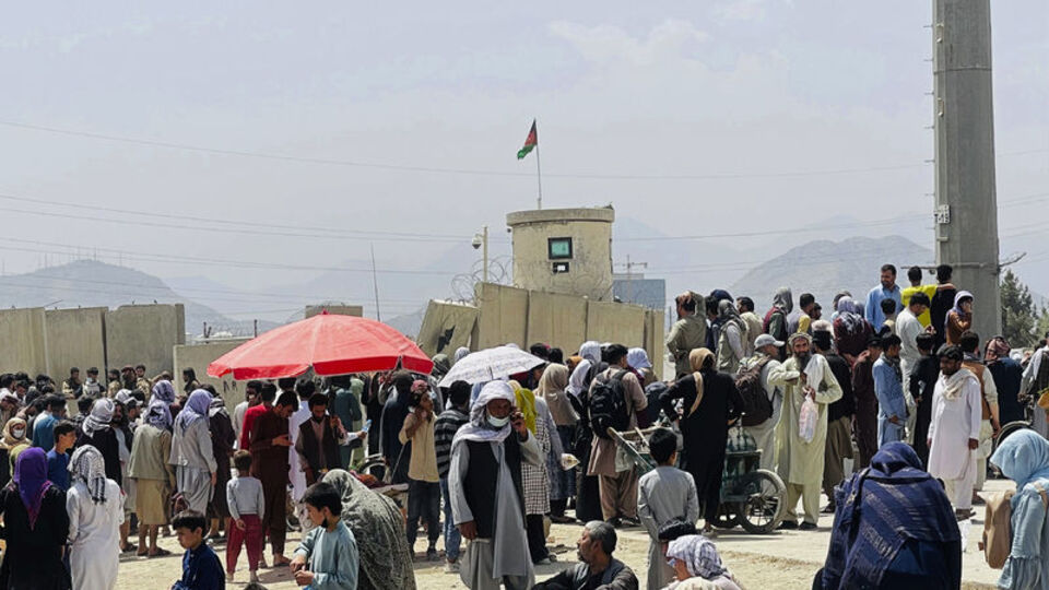 Kabil Havalimanı'ndaki izdihamda 7 kişi öldü!