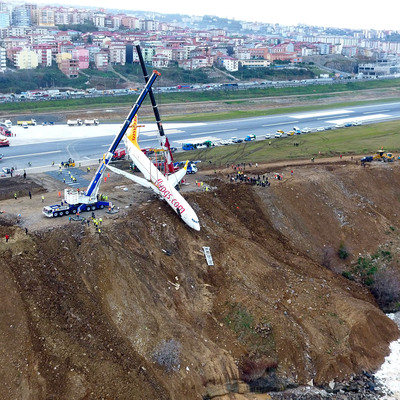 Trabzon'da pistten çıkan uçak pide salonu olacak