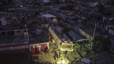 Haiti'deki depremde ölenlerin sayısı 2 bini geçti!