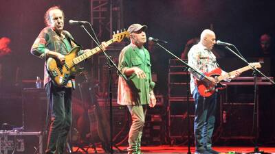 Dolunay altında MFÖ konseri