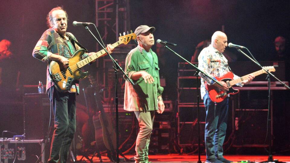 Dolunay altında MFÖ konseri