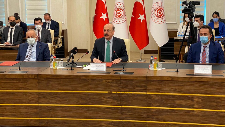 Bakan Bilgin memur maaş zammını açıkladı