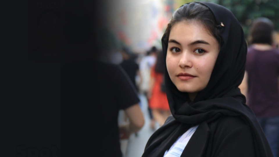 Afgan öğrenci Alizada: Ülkemi korku içinde izliyorum