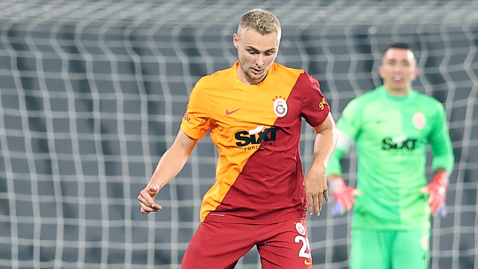 Nelsson ilk maçına çıktı