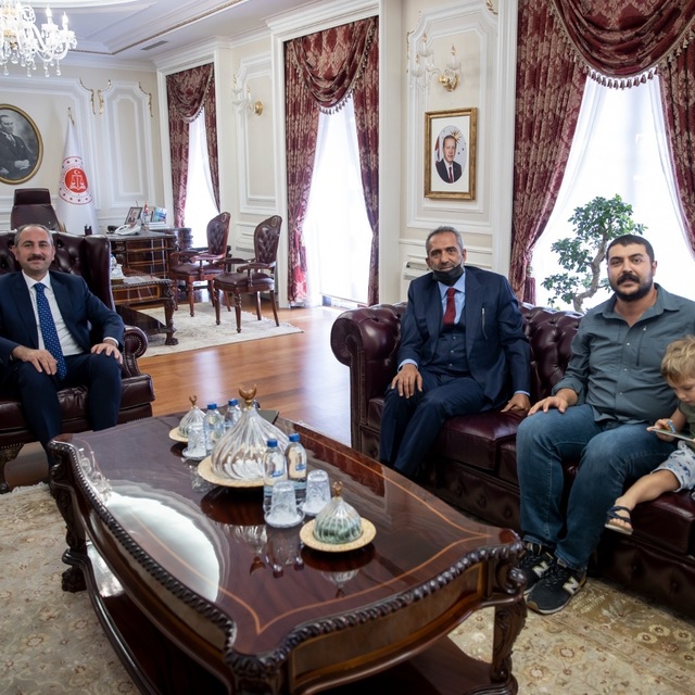 Adalet bakanına ziyaret