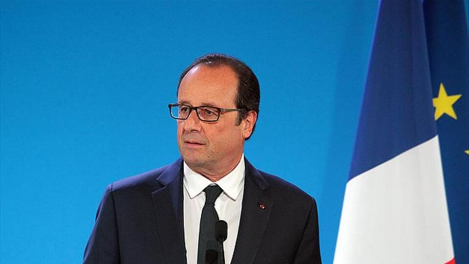 Fransa Eski Cumhurbaşkanı'ndan Macron'a 'ihanet' suçlaması